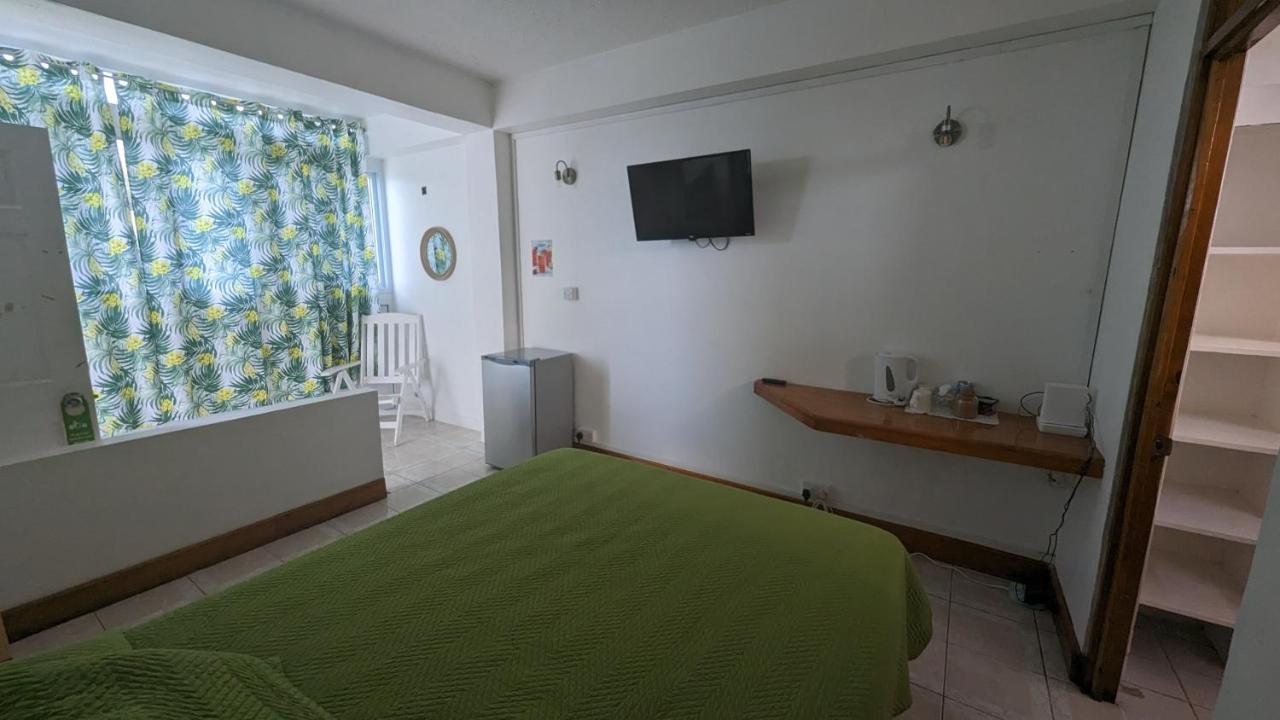 Oemanagement Rooms Roseau Exterior foto
