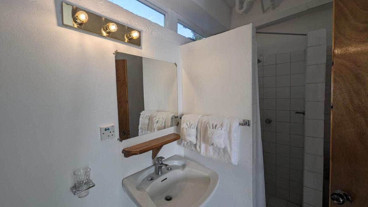 Oemanagement Rooms Roseau Exterior foto